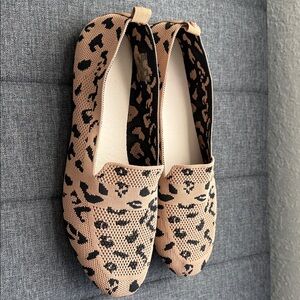 Danskin Leopard Print Women's Flats